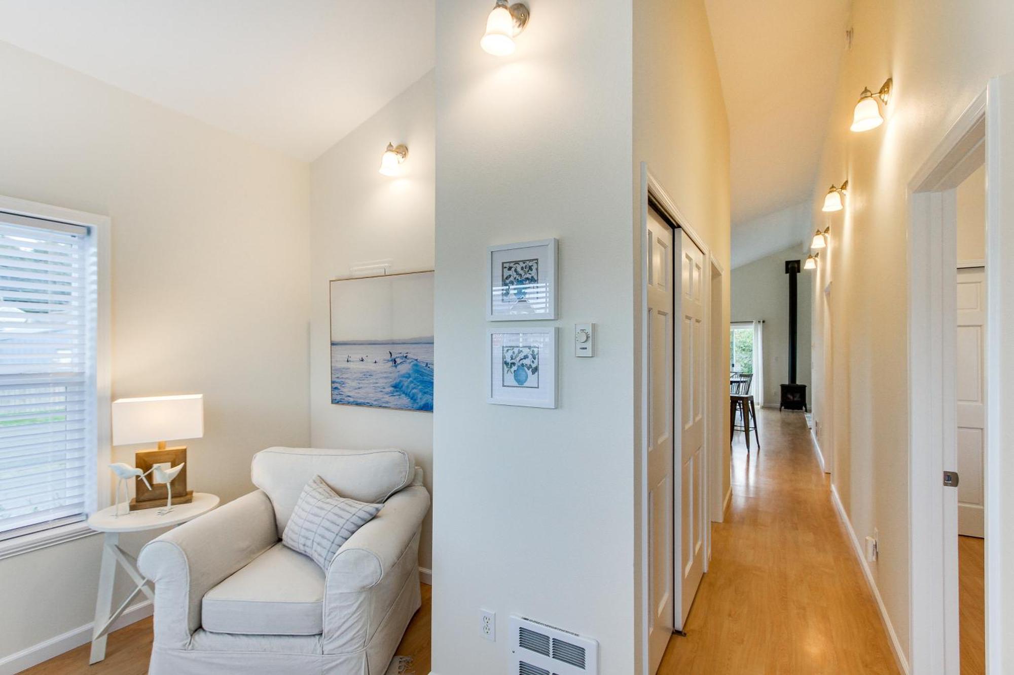 Airy Coastal Escape With Deck - Steps To Beach! Pacific Beach Luaran gambar