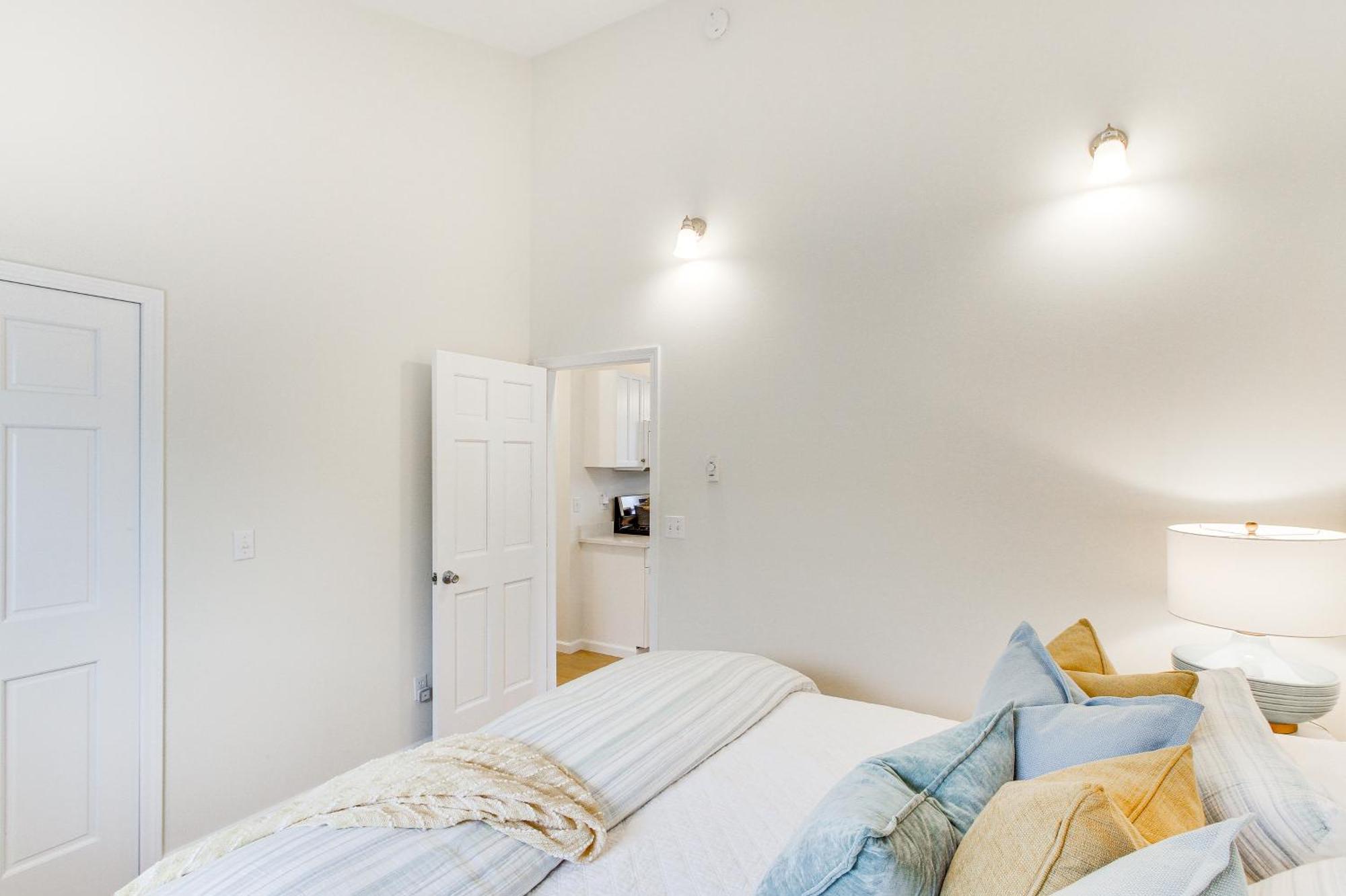 Airy Coastal Escape With Deck - Steps To Beach! Pacific Beach Luaran gambar